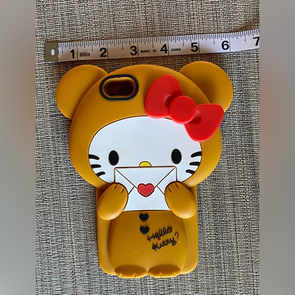 Hello Kitty Case Bundle - Picture 4 of 7